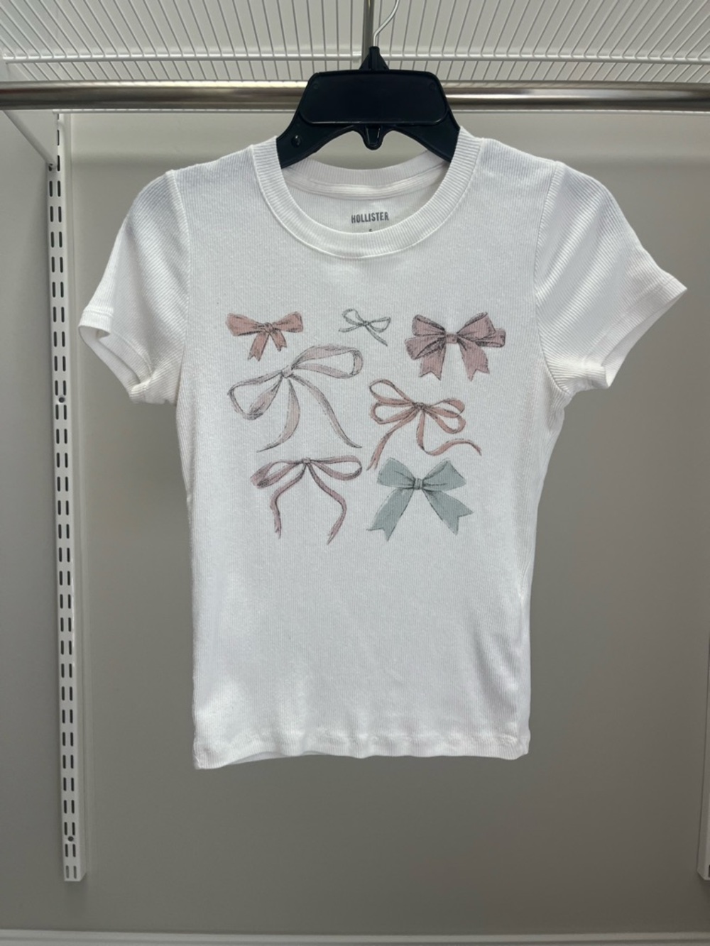 Hollister White Ribbed Tee with Pink and Mint Bow Designs